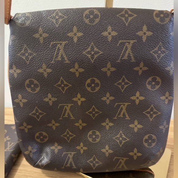 Authentic Vintage Louis Vuitton Small Agenda and Salsa Shoulder Bag Bundle - Picture 11 of 17